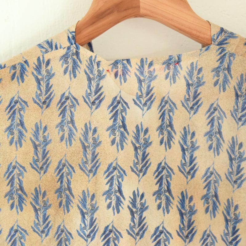 TOWAVASE(トワヴァーズ)Charlie Blouse 更紗プリント TOWAVASE(トワヴァーズ)Charlie Blouse 更紗プリント