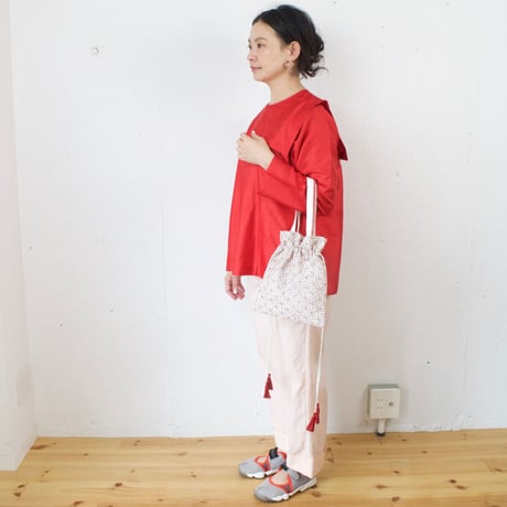 BUNON(ブノン)  embroidery drawstring  bag コットンリネン 刺繍 巾着バッグ