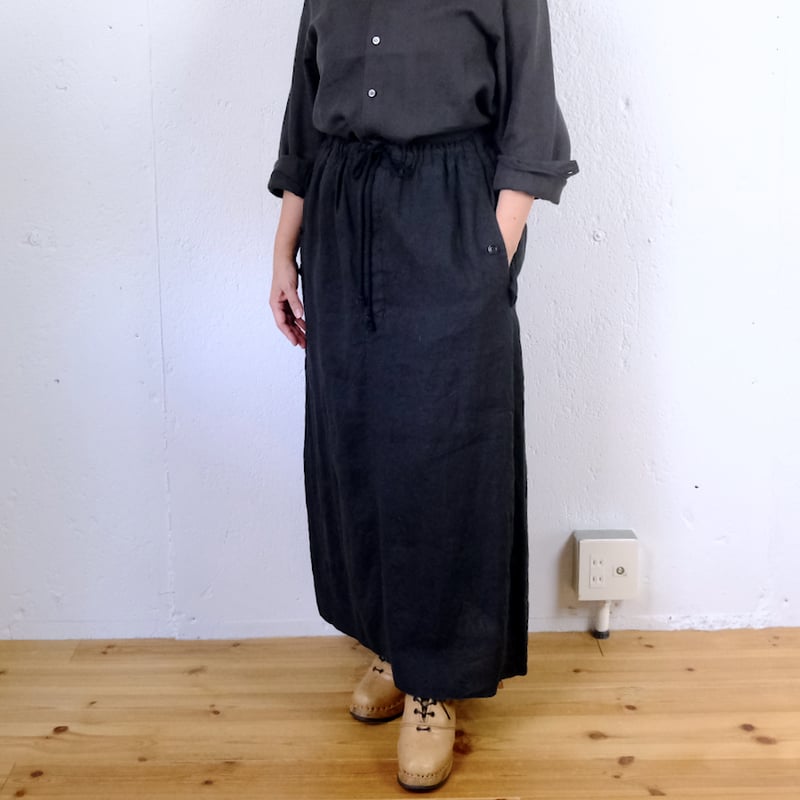 ブラスブラムスカート