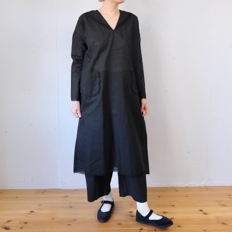 TOWAVASE(トワヴァーズ）Leavers dress コットンリネン セーラーカラー 