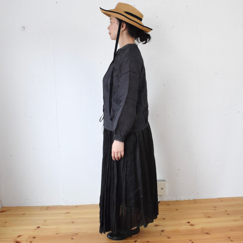 maison de soil ☆ リネンピンタックプルオーバーブラウス
