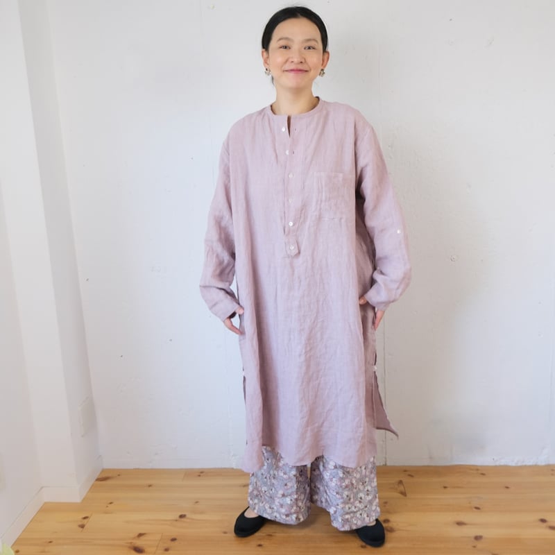 Vlas Blomme(ヴラスブラム) リネン カフタンロングシャツ/ブラック  