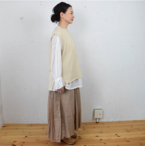 suzuki takayuki (スズキタカユキ) knitted vest カシミヤシルク suzuki takayuki (スズキタカユキ) knitted vest カシミヤシルク
