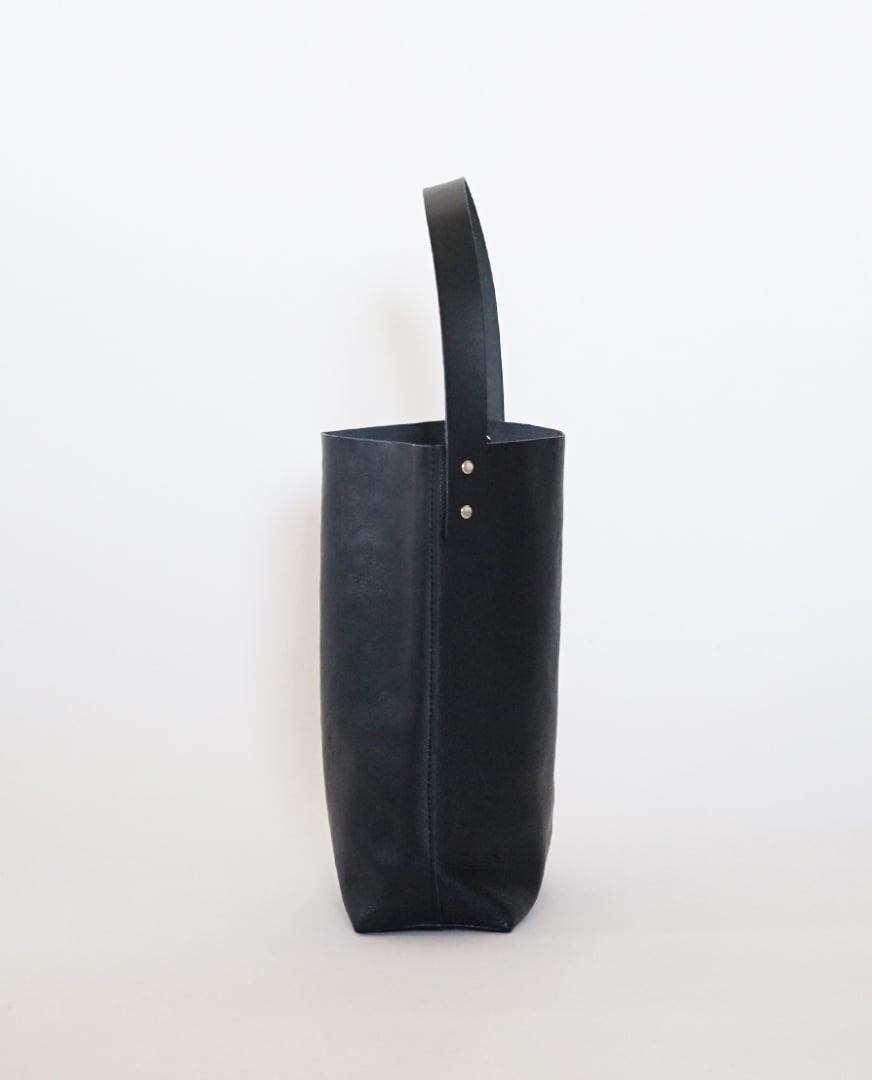 TEMBEA／DELIVERY TOTE SMALL SHRINK LEATHER ，BAG