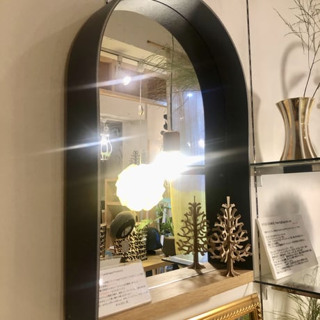 『Mirror／Landscape Products』