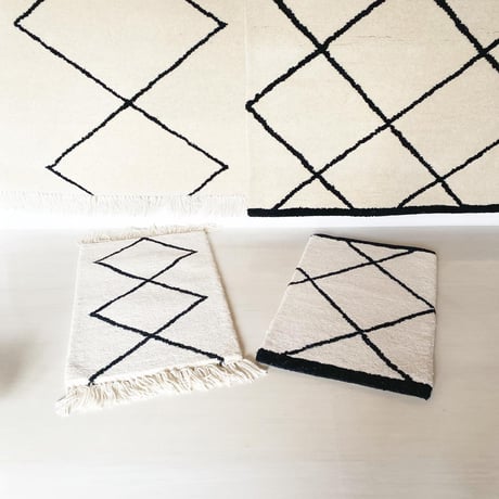 『HANDTUFTED WOOL CARPET／MORACCAN』140×200 cm