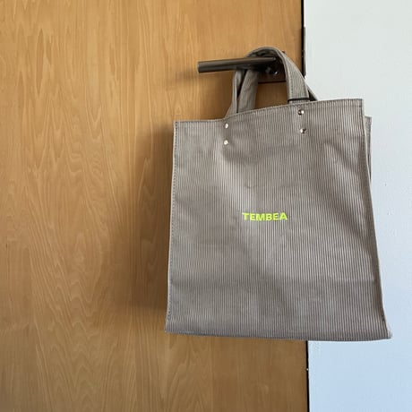 『TEMBEA／PAPER TOTE MEDIUM CORDUROY』