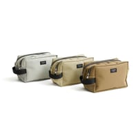『STANDARD SUPPLY／LEATHER BOTTOM  2R SQUARE POUCH M  (２ルームスクエアポーチM)』