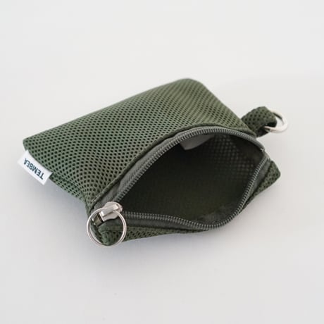 『TEMBEA／FLAT POUCH MESH』