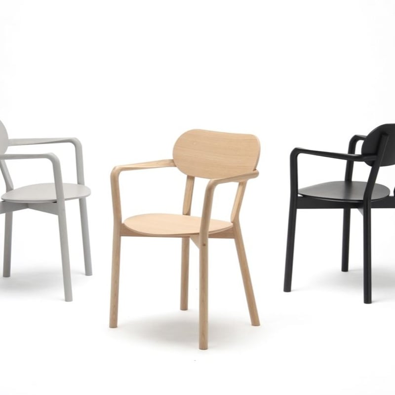 週末価格！Castor Armchair Plus カリモク