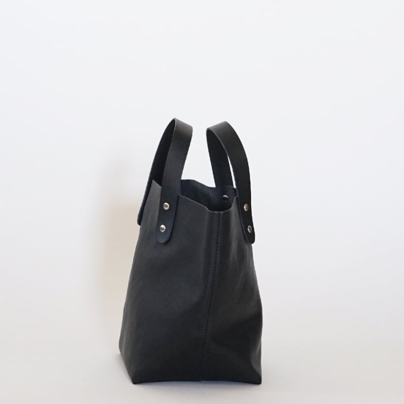 TEMBEA／DELIVERY TOTE SMALL SHRINK LEATHER ，BAG