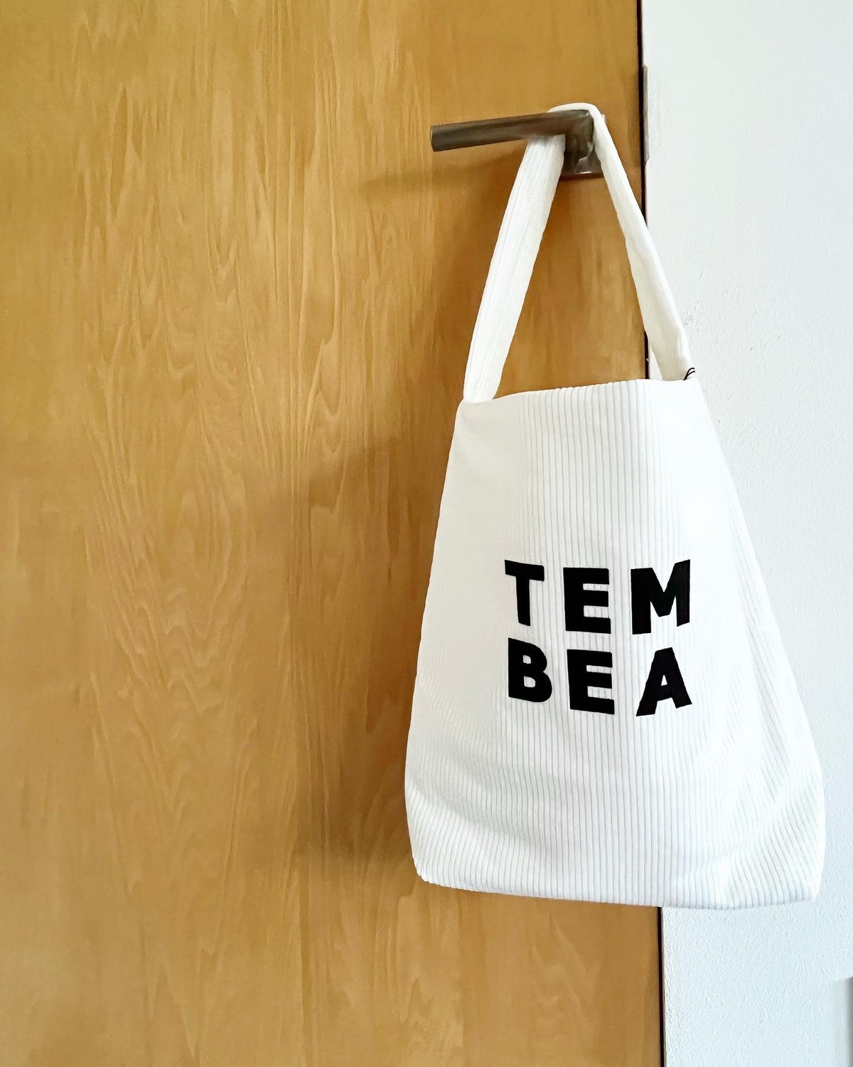 『TEMBEA／CORDUROY SINGLE TOTE』