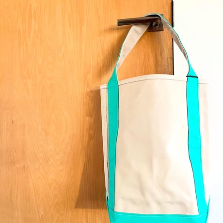 『TEMBEA／BAGUETTE TOTE』