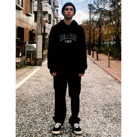College Logo  Hoodie（Black）