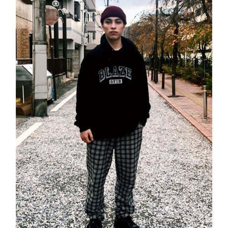 College Logo  Hoodie（Black）
