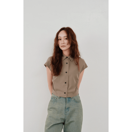 【Hella】side hem slit denim　※納期4月中旬〜5月中旬