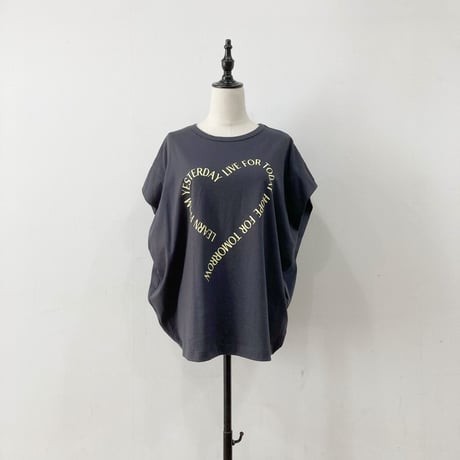 【siro de labonte】heart tucksleeve Tshirt