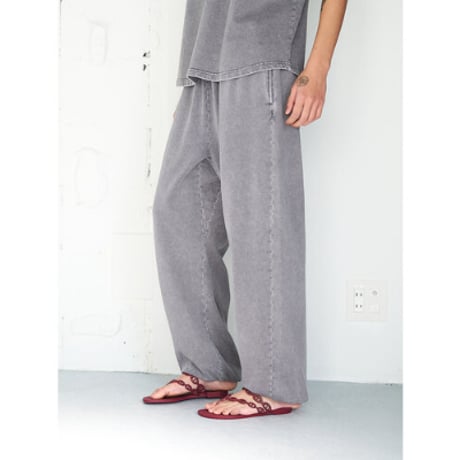 【YENN】ACID DYE SWEATPANTS