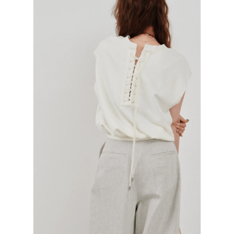 【Hella】back laceup sweat　※納期6月中旬〜7月中旬