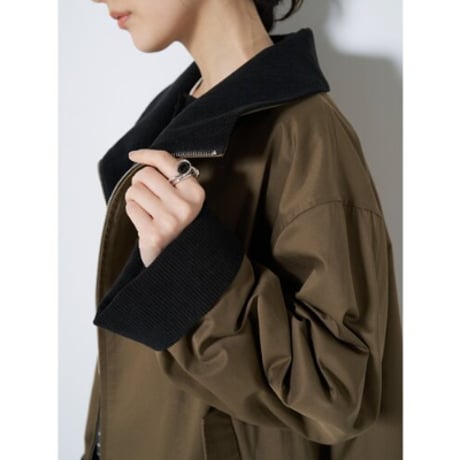 【CHIGNON】ｽﾀﾝﾄﾞﾋﾞｯｸﾞｶﾗｰﾌﾞﾙｿﾞﾝ