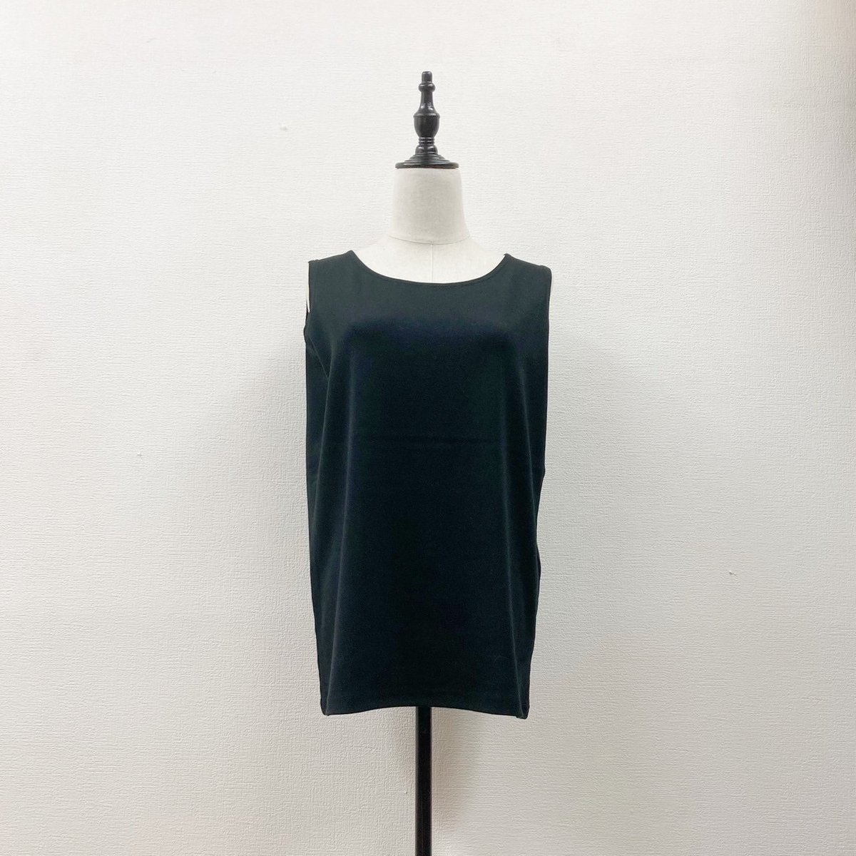 siro de labonte 【新品】タンクトップ　ブラック siro de labonte (シロ デラ ボンテ) スリーブレストップス