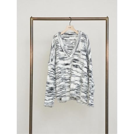 【YENN】MIX CABLE PATTERN KNIT PO