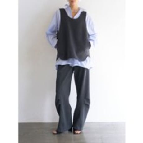 【YENN】W FACE OVER VEST　※納期：9月中旬〜10月中旬