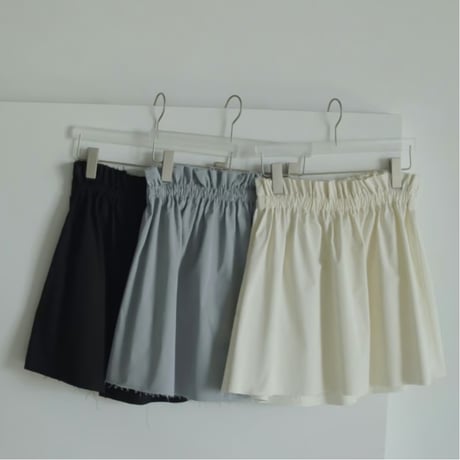 【anuke】Cutoff Bare Tops 　※納期5月上旬〜6月上旬