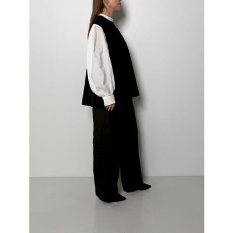 【CHIGNON】ﾎﾞﾘｭｰﾑ袖ﾊｲﾈｯｸBL　納期：12月上旬～1月上旬