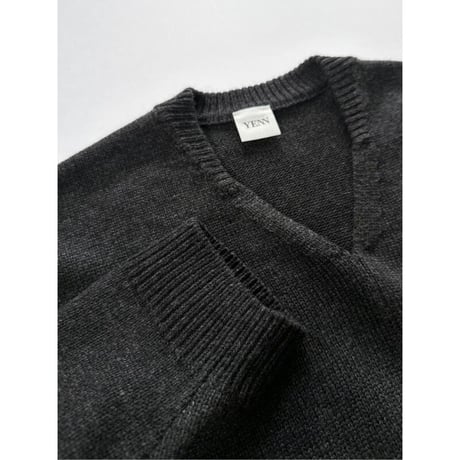 【YENN】POCKET DESIGN KNIT PO