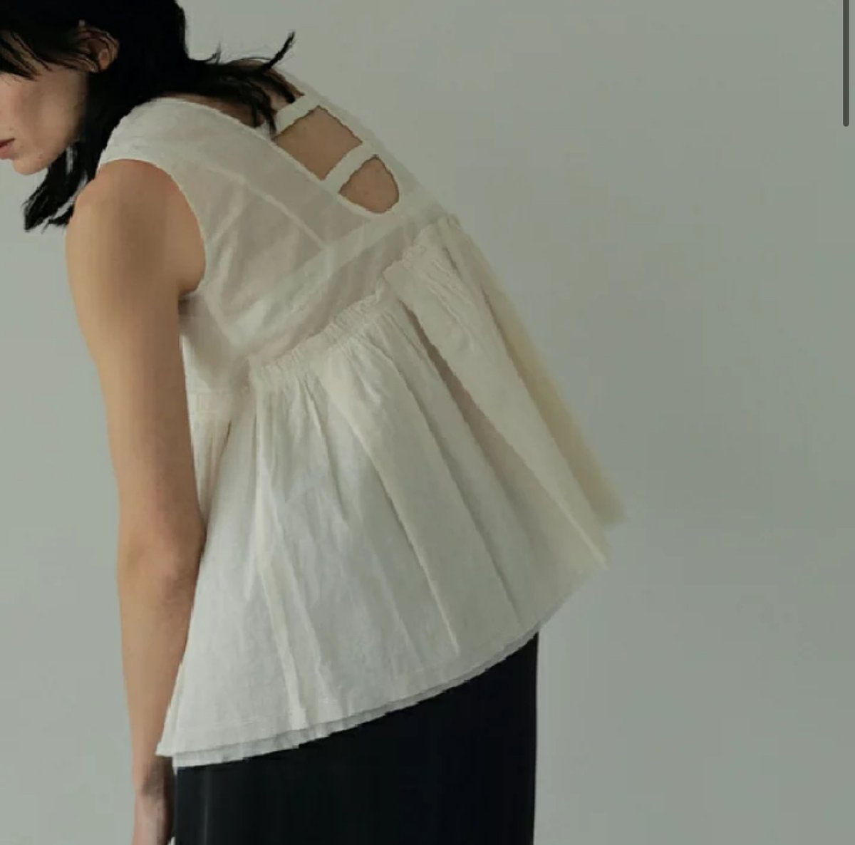 再販【ànuke】Sheer Peplum Tops | selectshop kusukusu