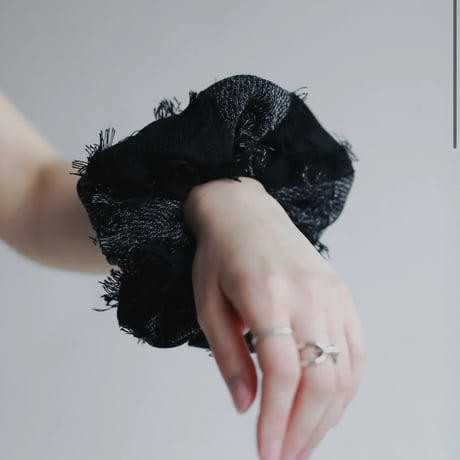 【Hella】 cut jacquard scrunchie