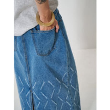 【YENN】 LASER CUT DENIM SK　納期：2026年2月上旬～3月上旬