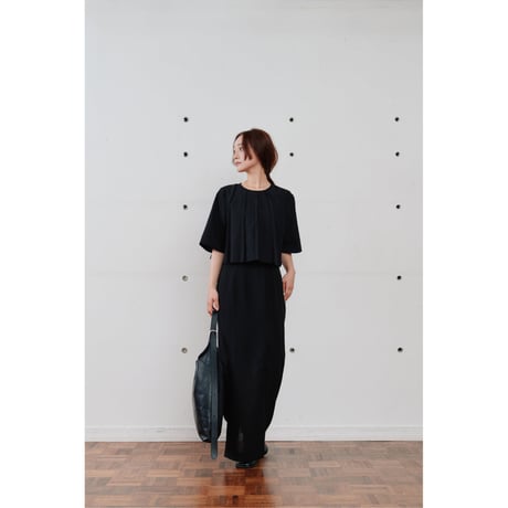 【Hella】sheer pencil skirt　※納期6月中旬〜7月中旬