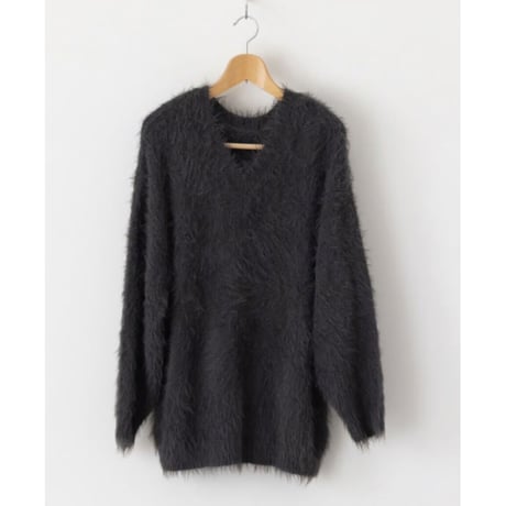 【タシケント】Feather yarn Vneck pullover