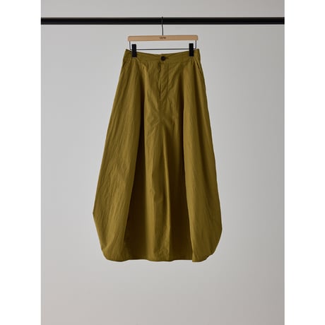 【YENN】VOLUME CURVE SKIRT