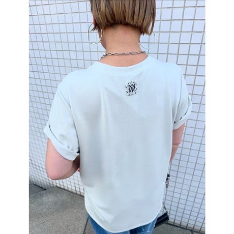 再販✨【kusukusu限定】【YENN】EYELETS TEE