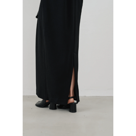 【Hella】front tuck cocoon dress　※納期3月中旬〜4月中旬