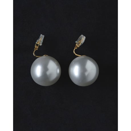 【anuke】Big Pearl Earring※11月下～12月下