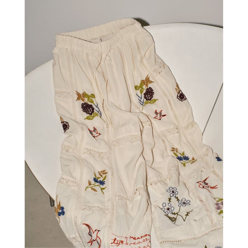 Embroidery Patchwork Trousers エクリュ38 Embroidery