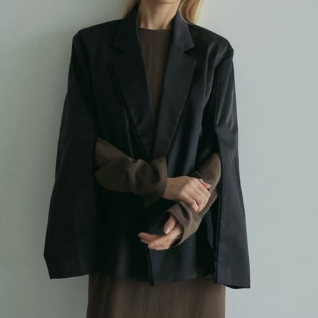 【anuke】Satin Slit Jacket　※納期2月下旬〜3月下旬