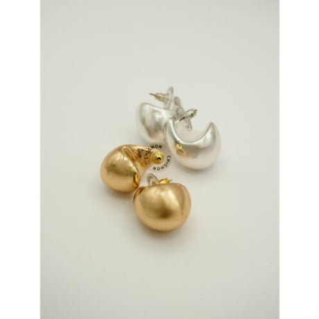 【CHIGNON】ﾎﾞﾘｭｰﾑﾄﾞﾛｯﾌﾟﾋﾟｱｽ