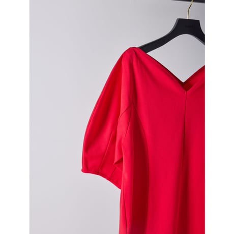 【Mewl】ﾊｰﾄｶｯﾄﾎﾟﾝﾁTOPS