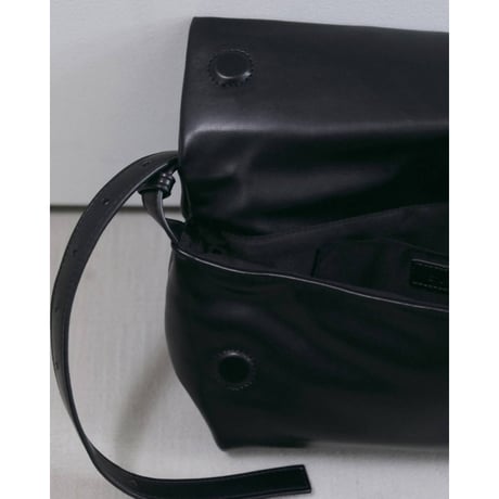 【anuke】Ecoleather Wrap Bag　※納期12月上旬～1月上旬