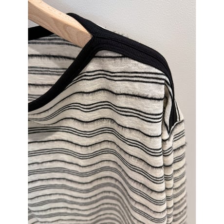 【YENN】FEATHER STP WIDE TOP　※納期：8月中旬〜9月中旬
