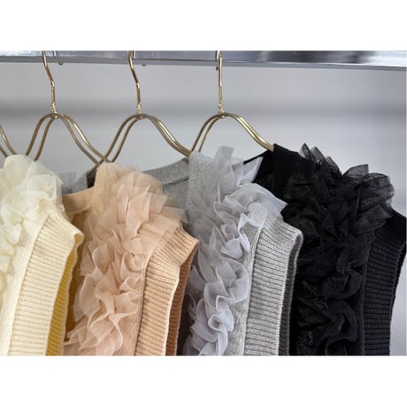 【MARGAUX VINTAGE】チュールフリルベスト