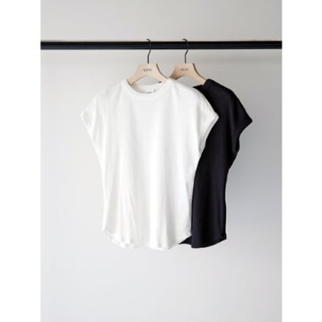 【YENN】SHORTSLEEVERIBTEE