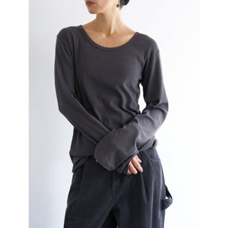 【YENN】U-NECK LONG TEE　※納期：6月中旬～7月中旬