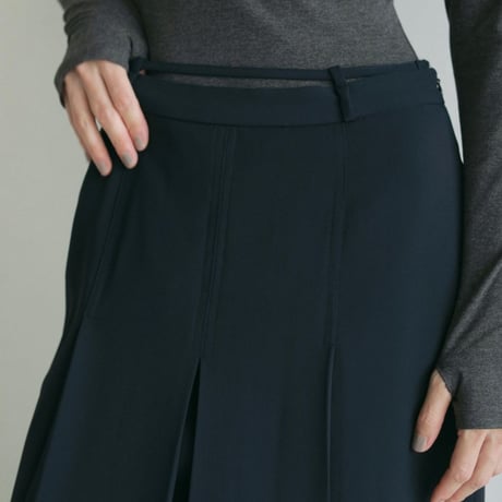 【anuke】Tuck Long Skirt　※納期1月下旬〜2月下旬