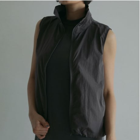 【anuke】Nylon Sleeveless Blouson　※納期3月下旬〜4月下旬